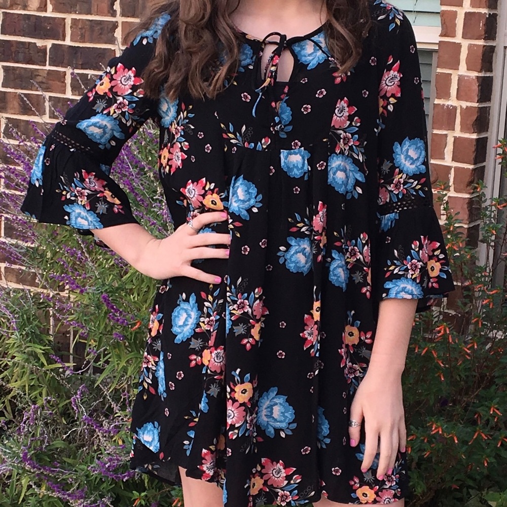 Cute black dress with colorful flowers!